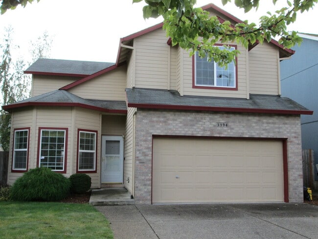 Building Photo - 3194 SE Tumblestone Dr