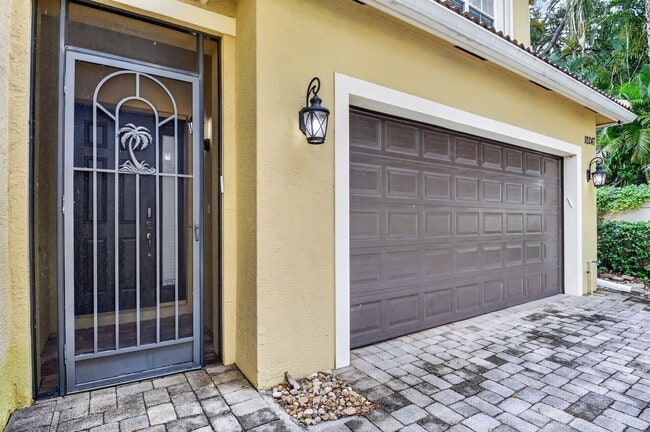 Photo - 10247 Isle Wynd Ct