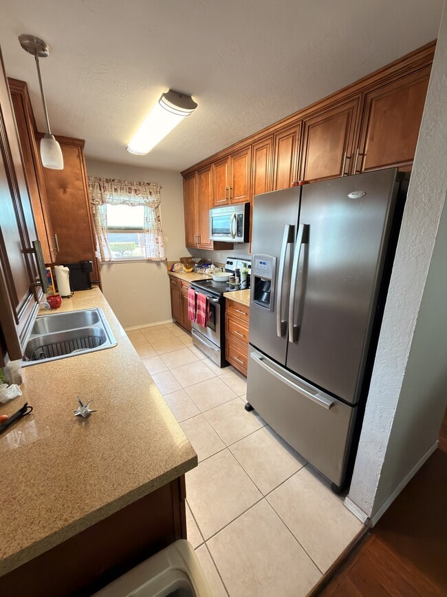 Photo - 2778 Mimika Pl