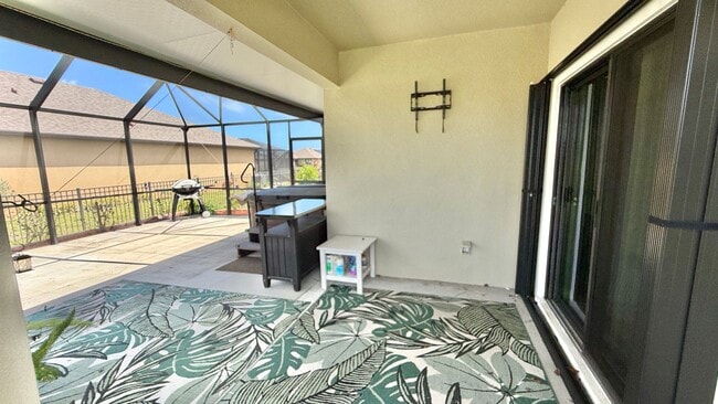 Photo - Spacious Home in Crystal Bay offering 4 bedrooms with upgrades throughout