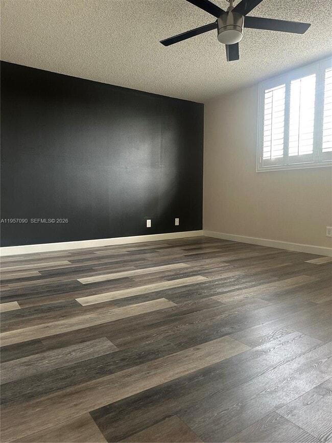 Building Photo - 410 NW 68th Ave Unit 318