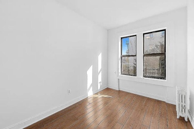 Building Photo - 0 bedroom in NEW YORK NY 10009 Unit 12C Rental