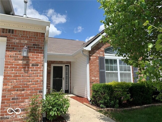 Photo - 1350 Hamilton Dr