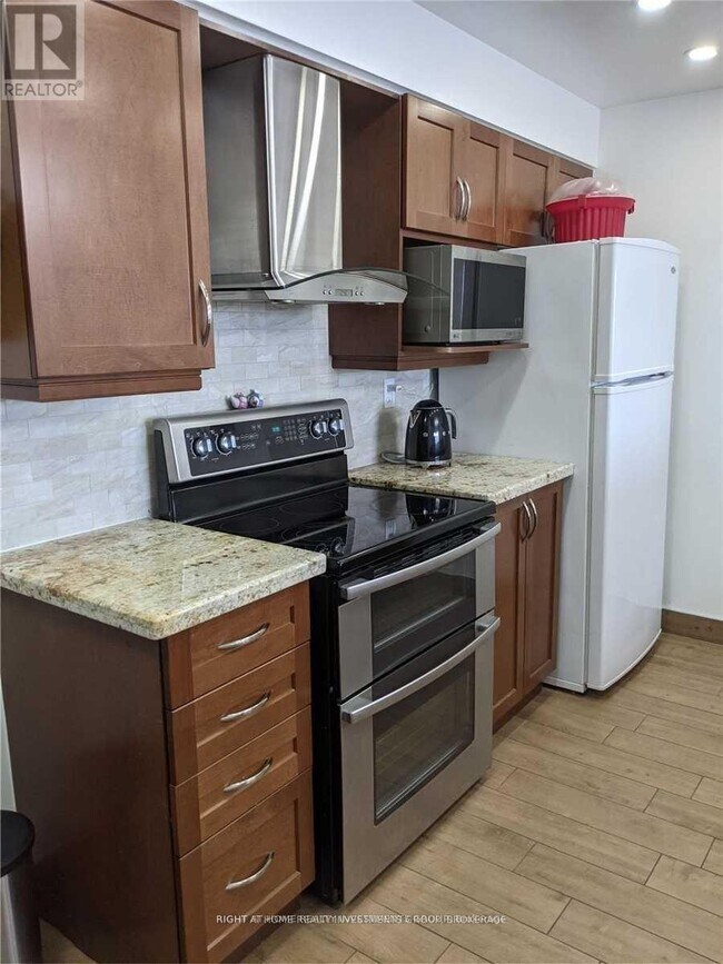 Photo - 550 Webb Dr Unité 812