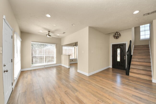 Photo - 20303 White Poplar Dr