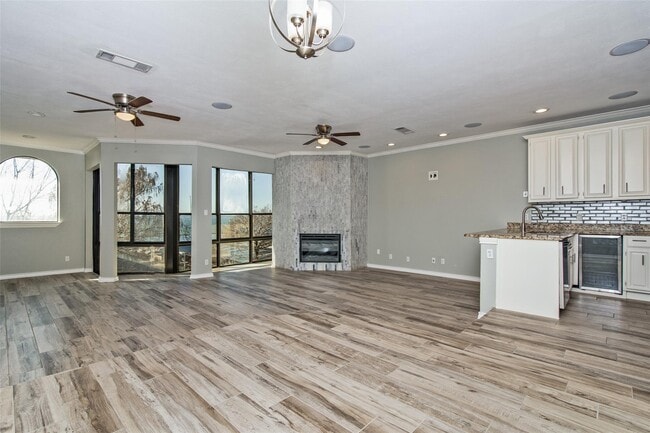 Building Photo - 458 Yacht Club Dr Rental