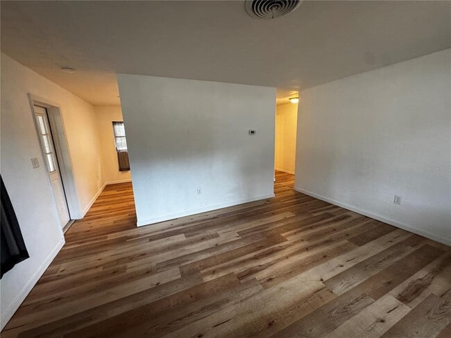 Photo - 716 McCormack St