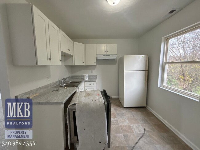Photo - Ruddell Road Triplex Apartment Unit 1229 Ruddell
