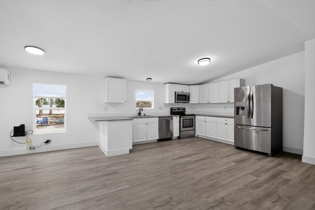 7180 SW 19th Pl