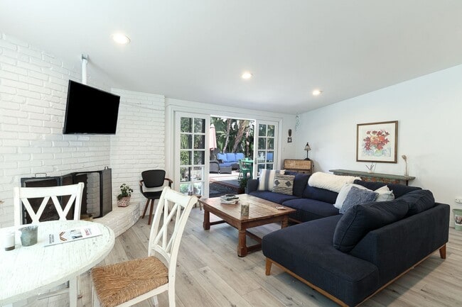 Photo - Quintessential Ventura Beach House | Furnished 3 Bed, 2 Bath | Pierpont Beach | Monthly Rental