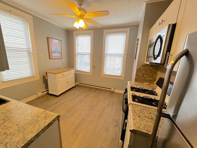 Kitchen 1 - 47 Liberty Ave Unit 3