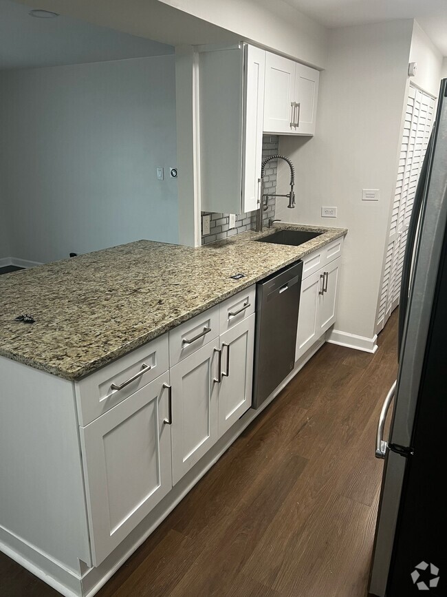 Building Photo - 7909 163rd Ct Unit 7909 163rd CT Rental