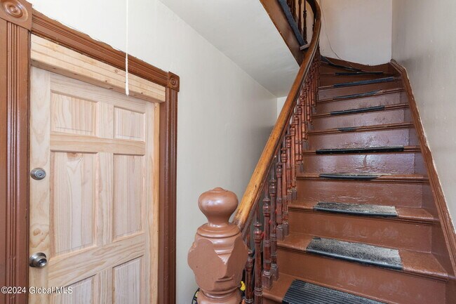 Photo - 28 Bradford St Unit 1