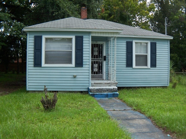 Building Photo - 1170 W 13th St Rental