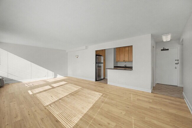 Photo - 1400 N State Pkwy Unidad 8E