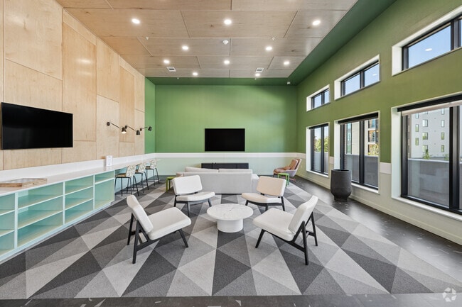 Lobby - Resident Lounge