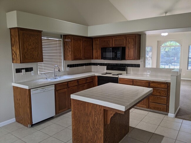 Photo - NE Fresno home close to Clovis North offer...