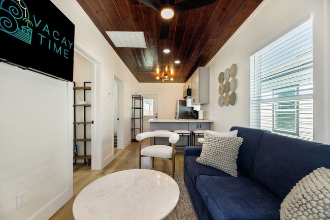 Photo - 1224 53rd St