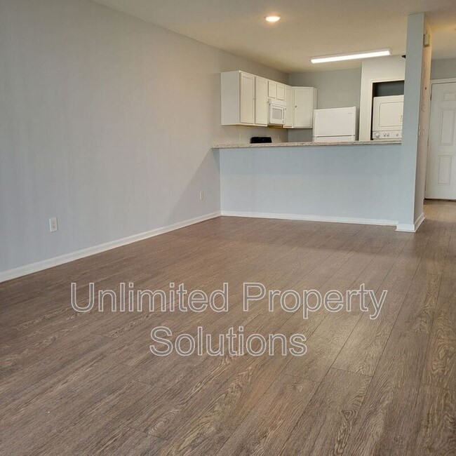 Photo - 209 Sunn Aire Ct