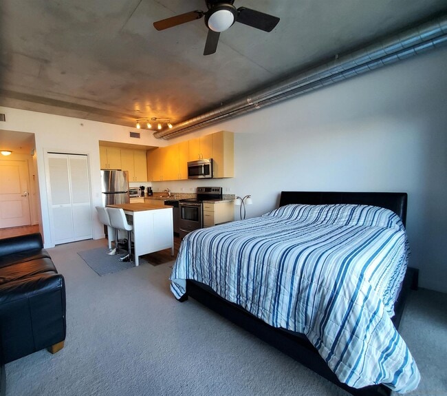 Photo - 1080 Park Blvd Unidad 309