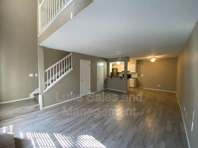 Photo - 3200 W Britton Rd Unit 246