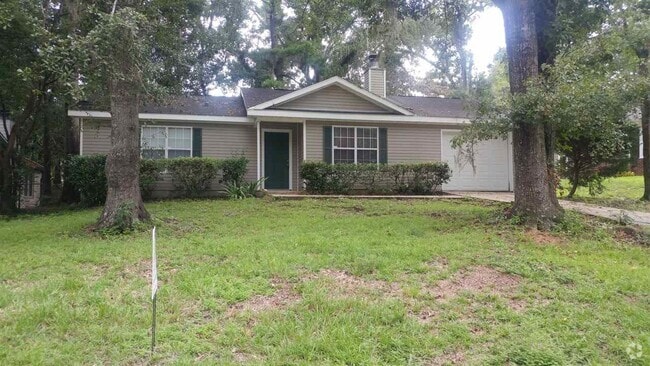 Building Photo - 1052 Longstreet Dr Rental