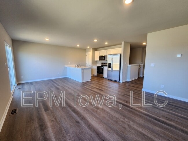 Photo - 2834 Anne Dr