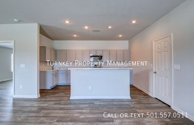 Photo - 10500 Darla Ln