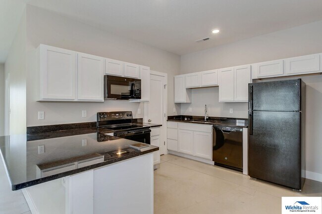 Photo - Newer 3 bedroom 2 bath duplex