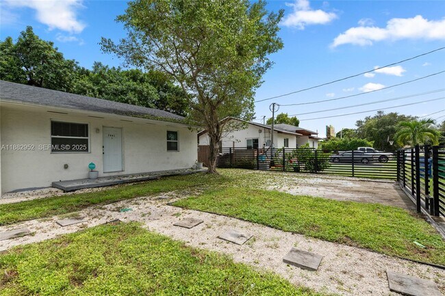 Photo - 7981 NW 12th Pl Unit 7981
