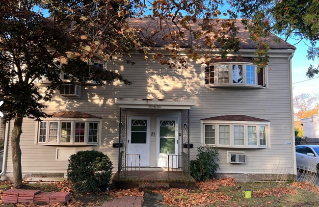 3 bedroom 2 bath in Avon, MA - 3 bedroom 2 bath in Avon, MA Apartment Unit B