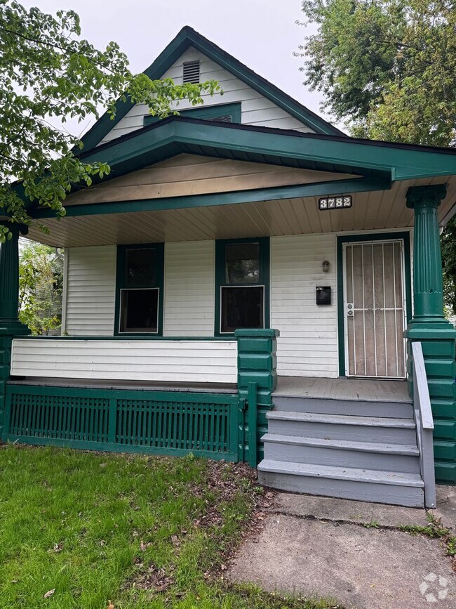 Building Photo - 3782 E 52nd St Rental