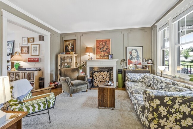 Photo - 503 Decatur St NW