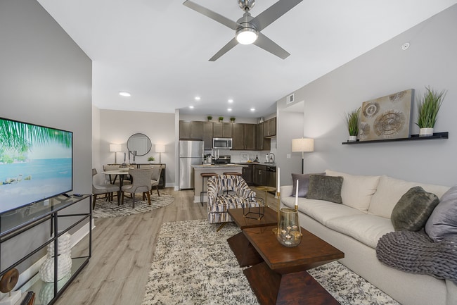Building Photo - Gentry East Rental