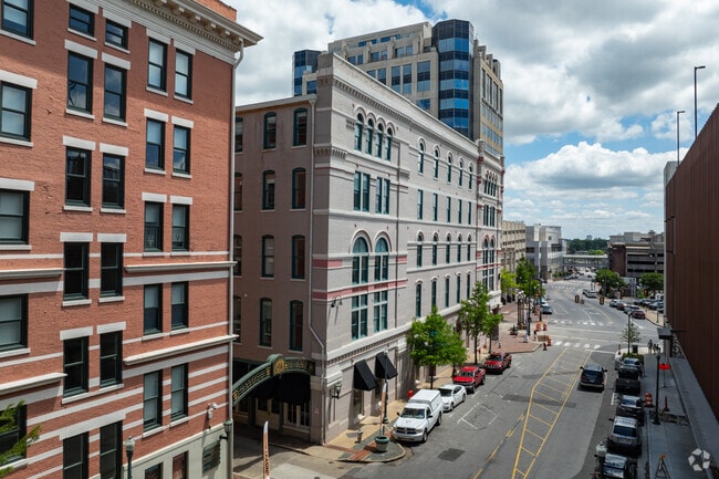 50 Peabody Place