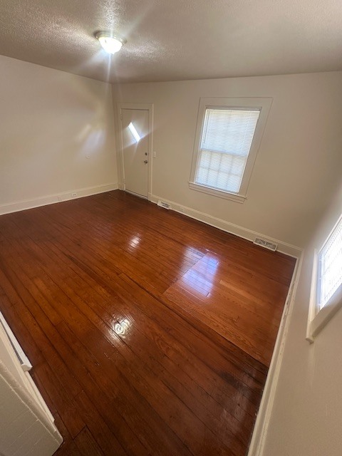Photo - 216 Locust Ln