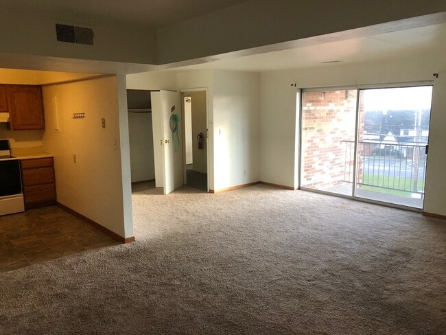 Greenview Apartments