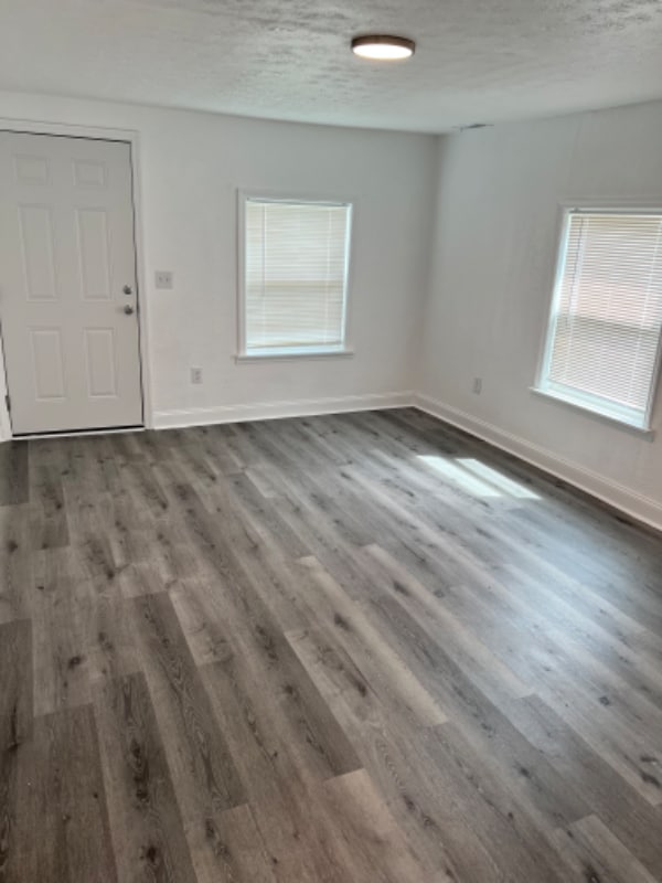 Photo - 127 A E Woodrow St