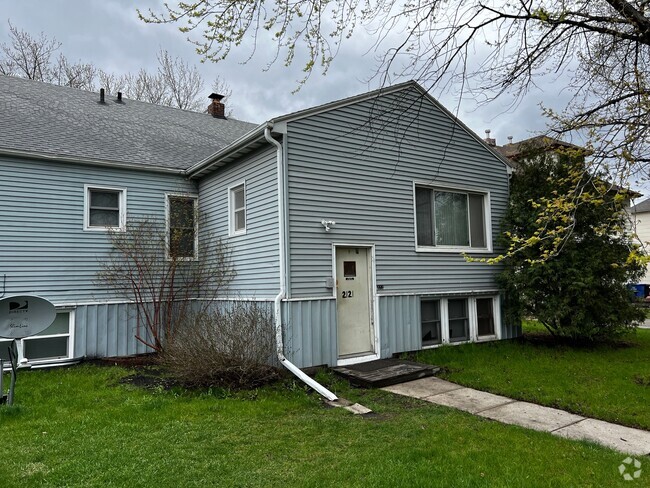 Building Photo - 5 on 9th Unit 2 Rental