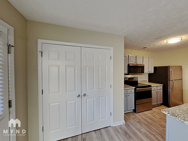 Photo - 3470 Waldrop Trail