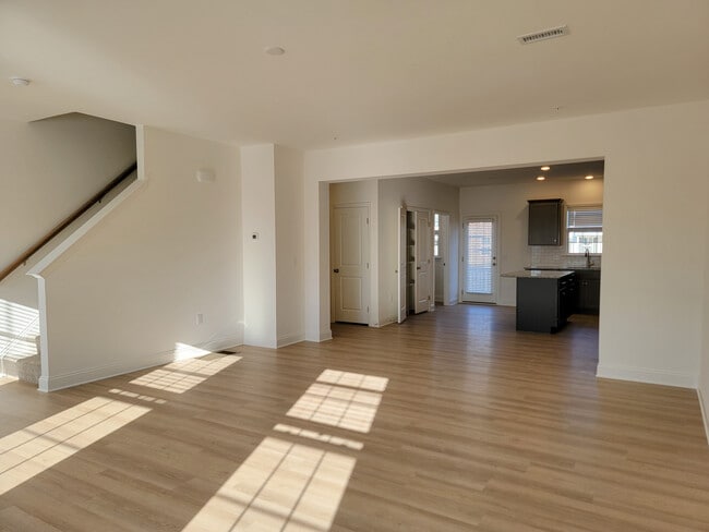 Photo - 2459 Spring Water Cir