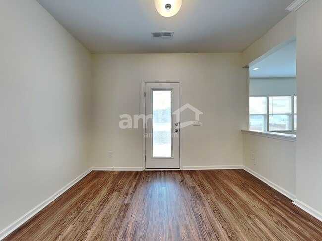 Photo - 5705 Oakgate Dr