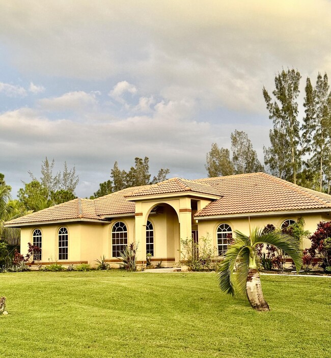 Photo - 13638 88th Pl N