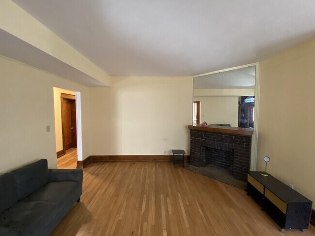 Photo - 34 S 9th St Unit Apt. 1