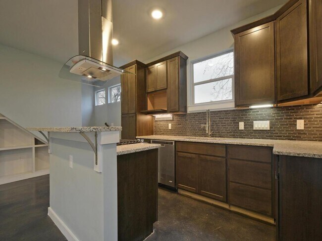 Photo - 1608 Miriam Ave Unit B