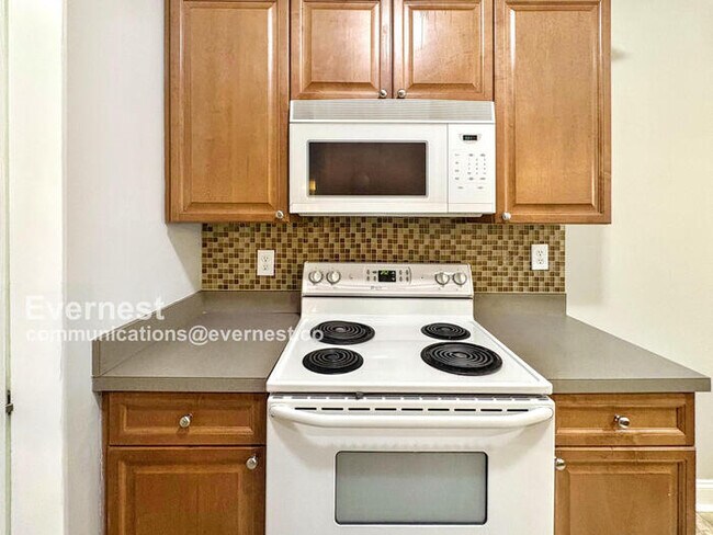 Photo - 5808 Colony Ln