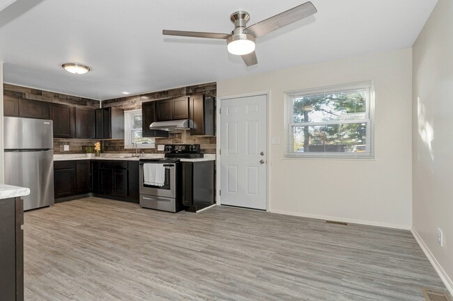 6-Kitchen