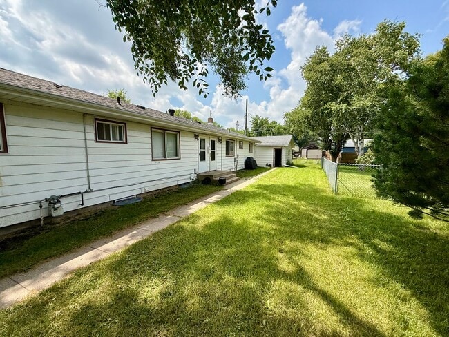 Photo - 1614 Unit 1614 Upper