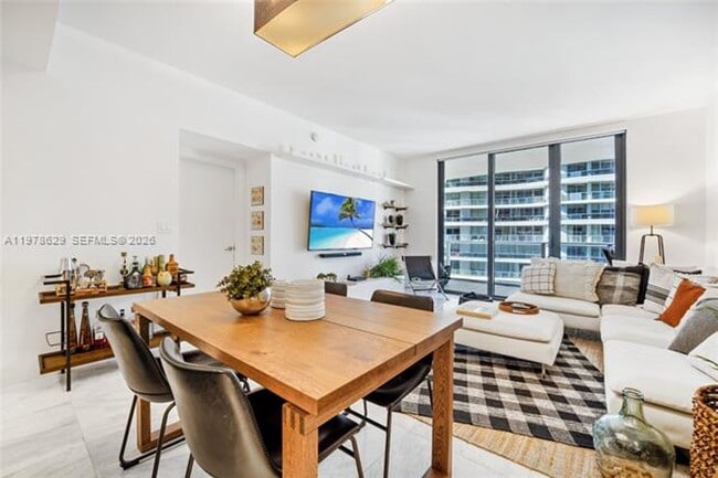 Photo - 1010 Brickell Ave Unidad 1010 Brickell Ave # 2907