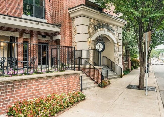 Photo - Chic 1 Bed, 1 Bath Condo with Carport Unit 317